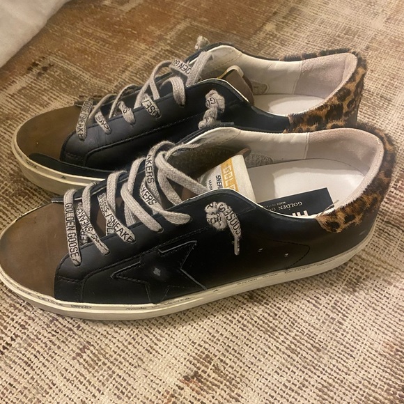 Golden Goose Shoes - EUC Golden Goose High Star Sz EU40